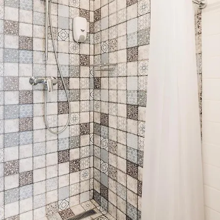 Armoni Safit Mandala - Romantic Near Flexum Thermal Appartement Mosonmagyaróvár