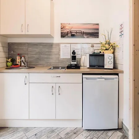 Safit Mandala - Romantic Near Flexum Thermal Apartment